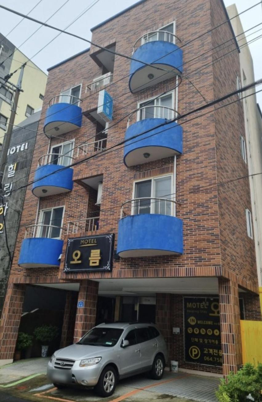 Oreum Motel Чеджудо Экстерьер фото